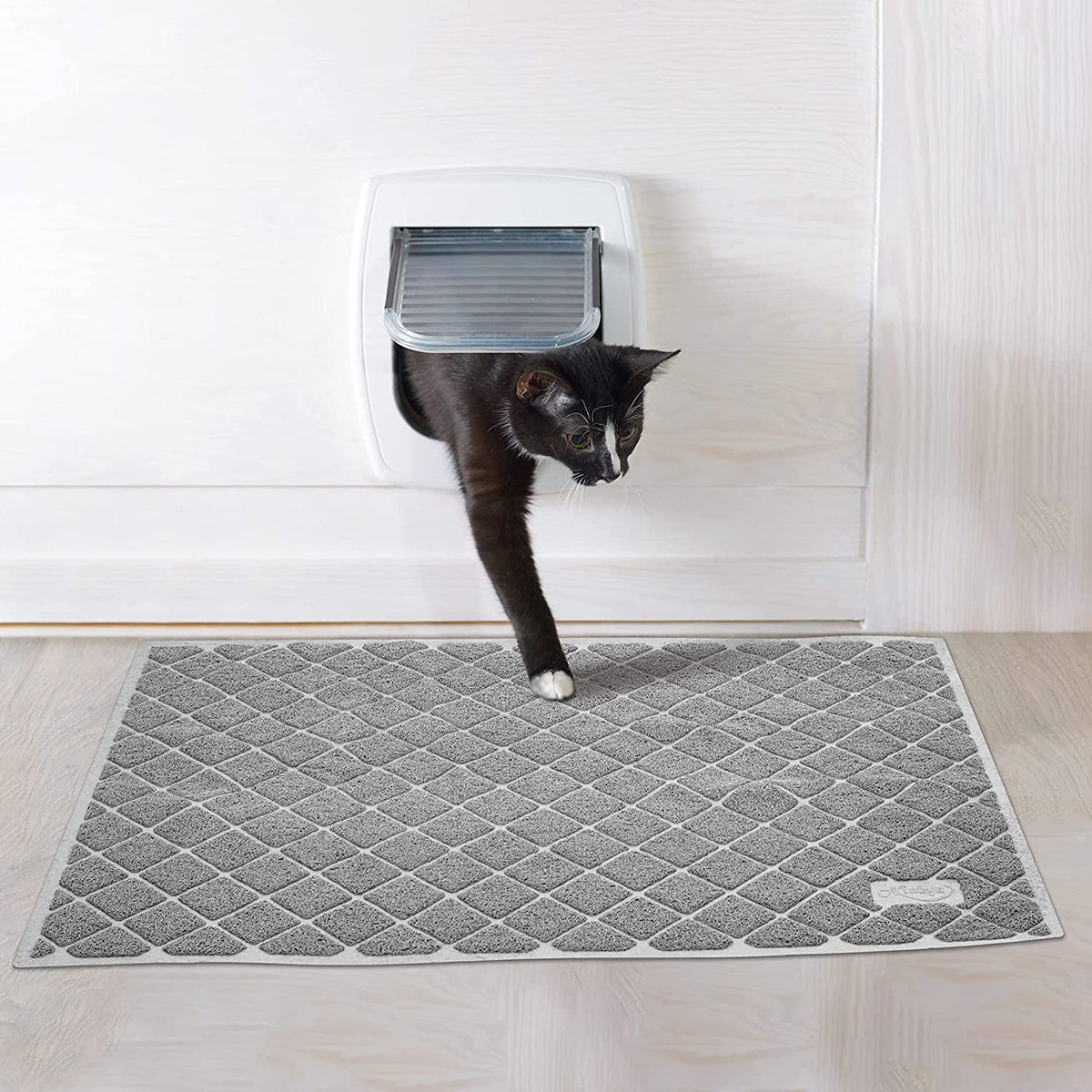 Non-Slip Cat Litter Mat with Waterproof Backing, 35 x 23 in