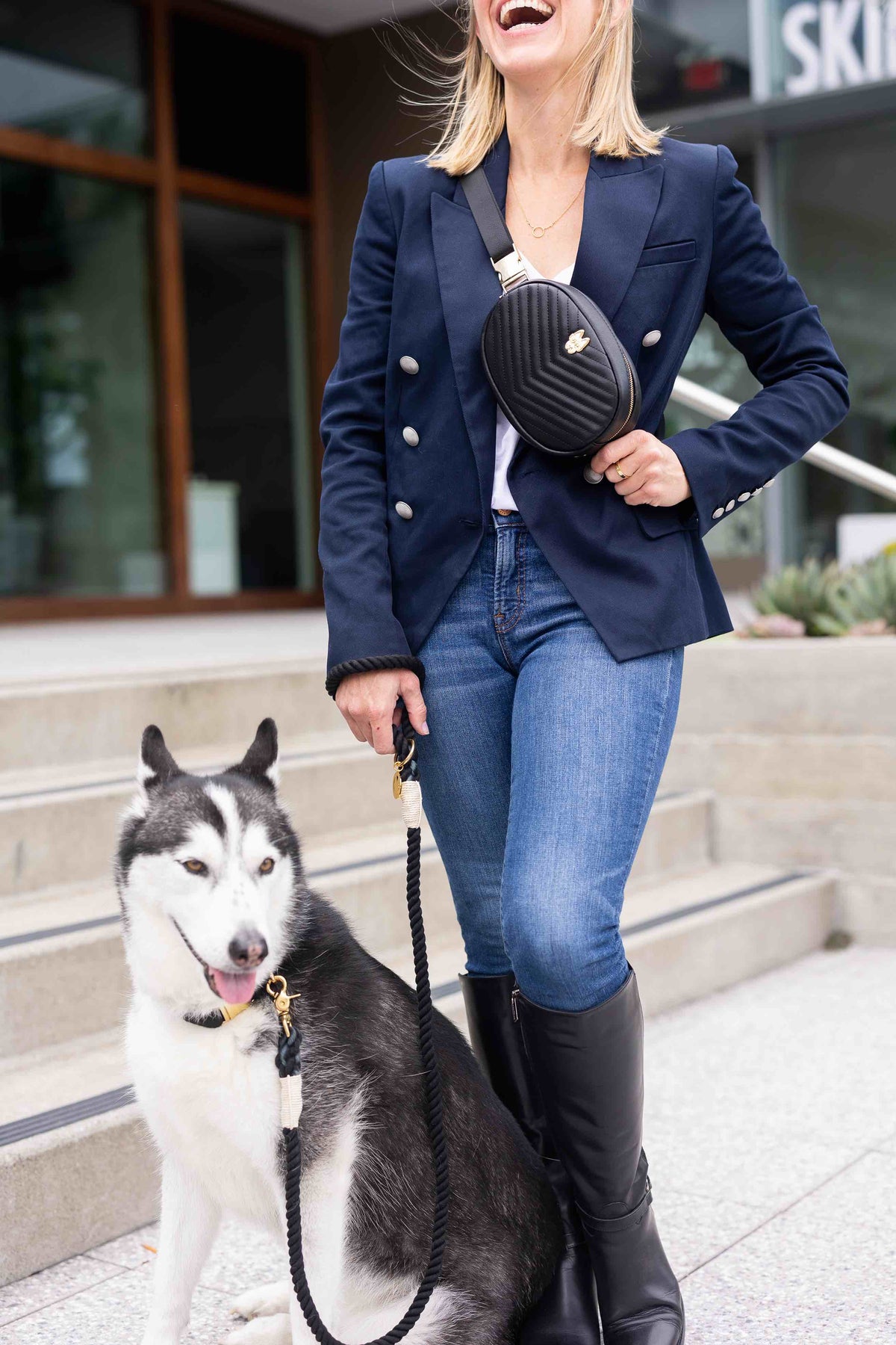Blair hands-free walking belt bag — additional photo 11
