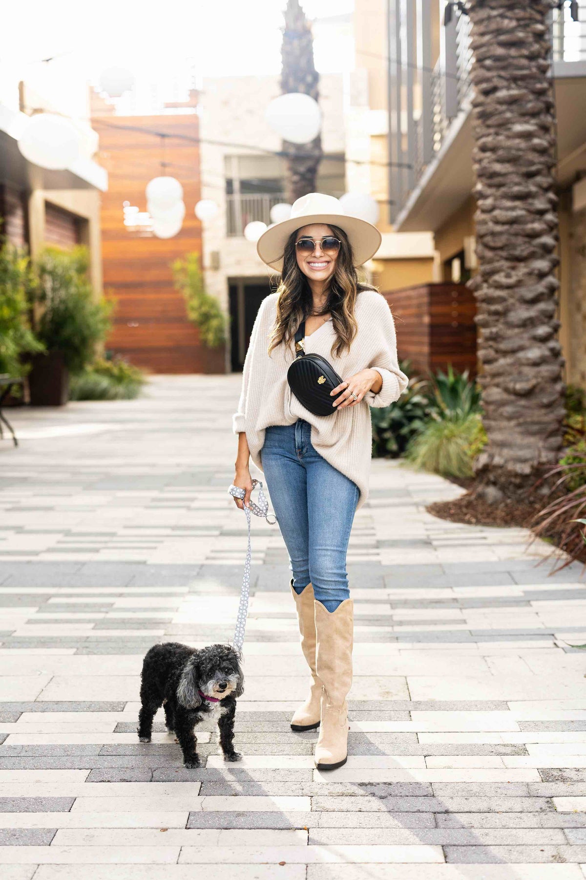 Blair hands-free walking belt bag — additional photo 3