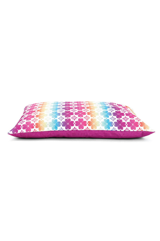 Everly – Washable Ombre Geometric Dog Bed with Memory Foam