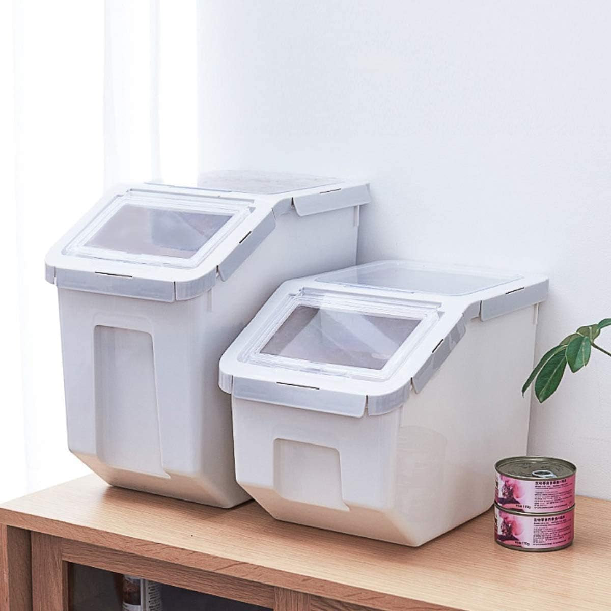 Airtight Dog Food Storage Container, 20 lb