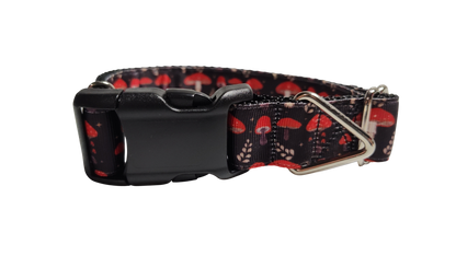 Red Mushrooms Nylon Dog Collar